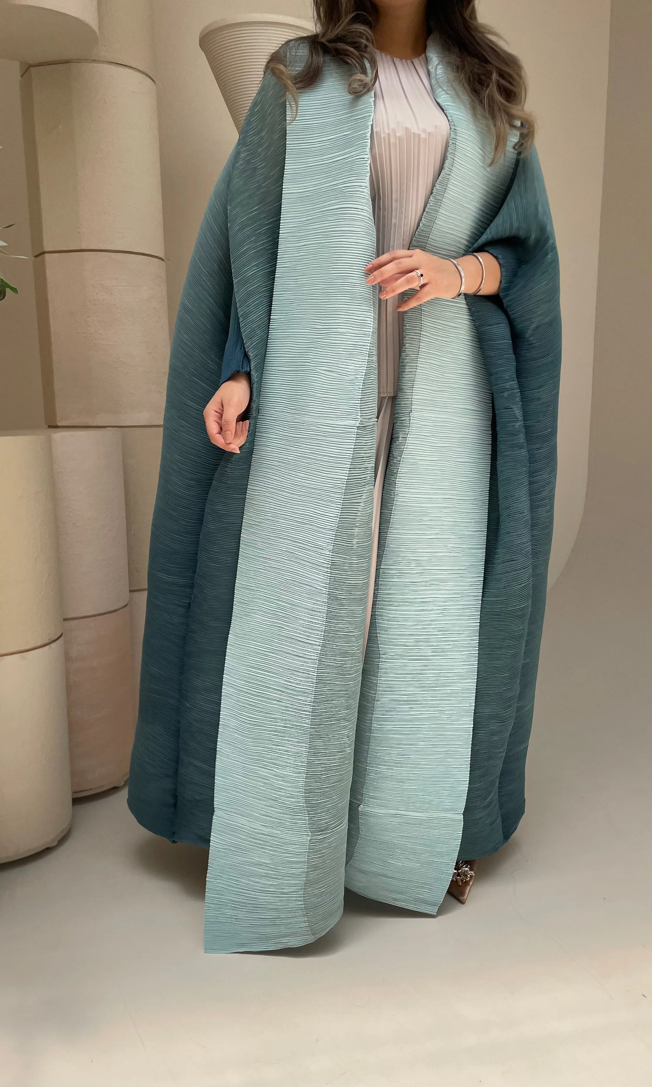 Abaya Pleated Batwing Ombre