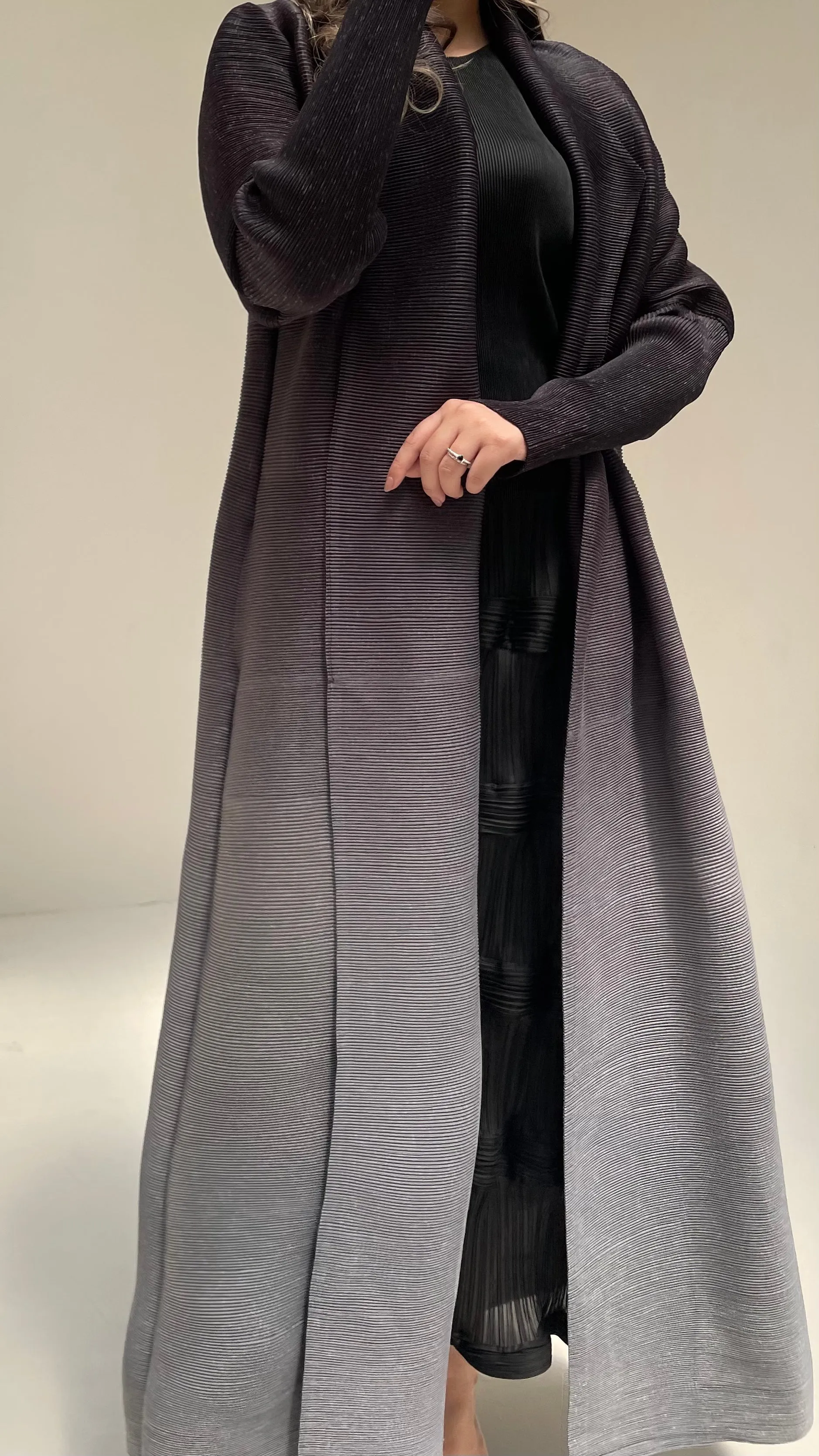 Abaya Pleated With Puff Sleeve