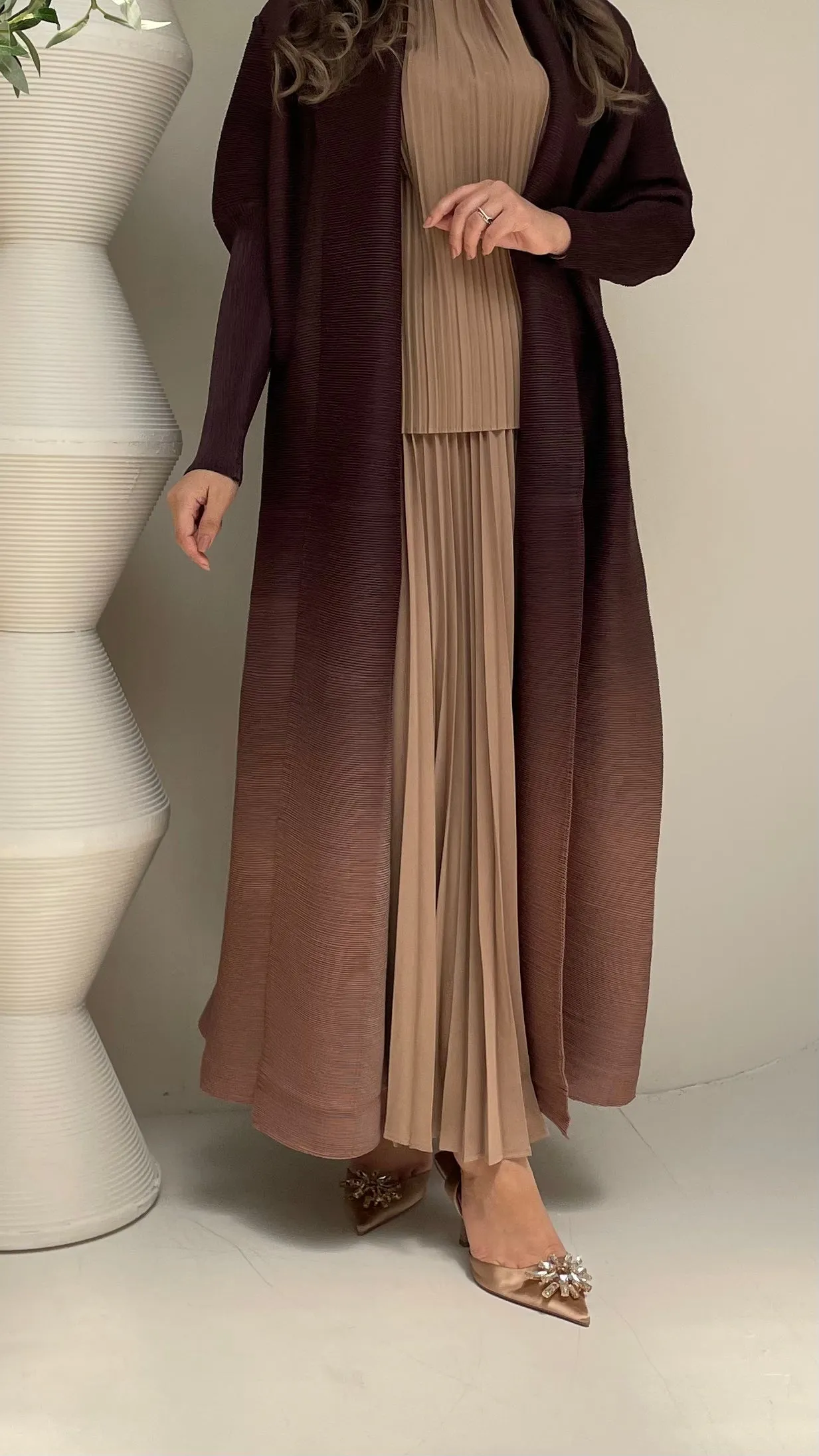 Abaya Pleated With Puff Sleeve