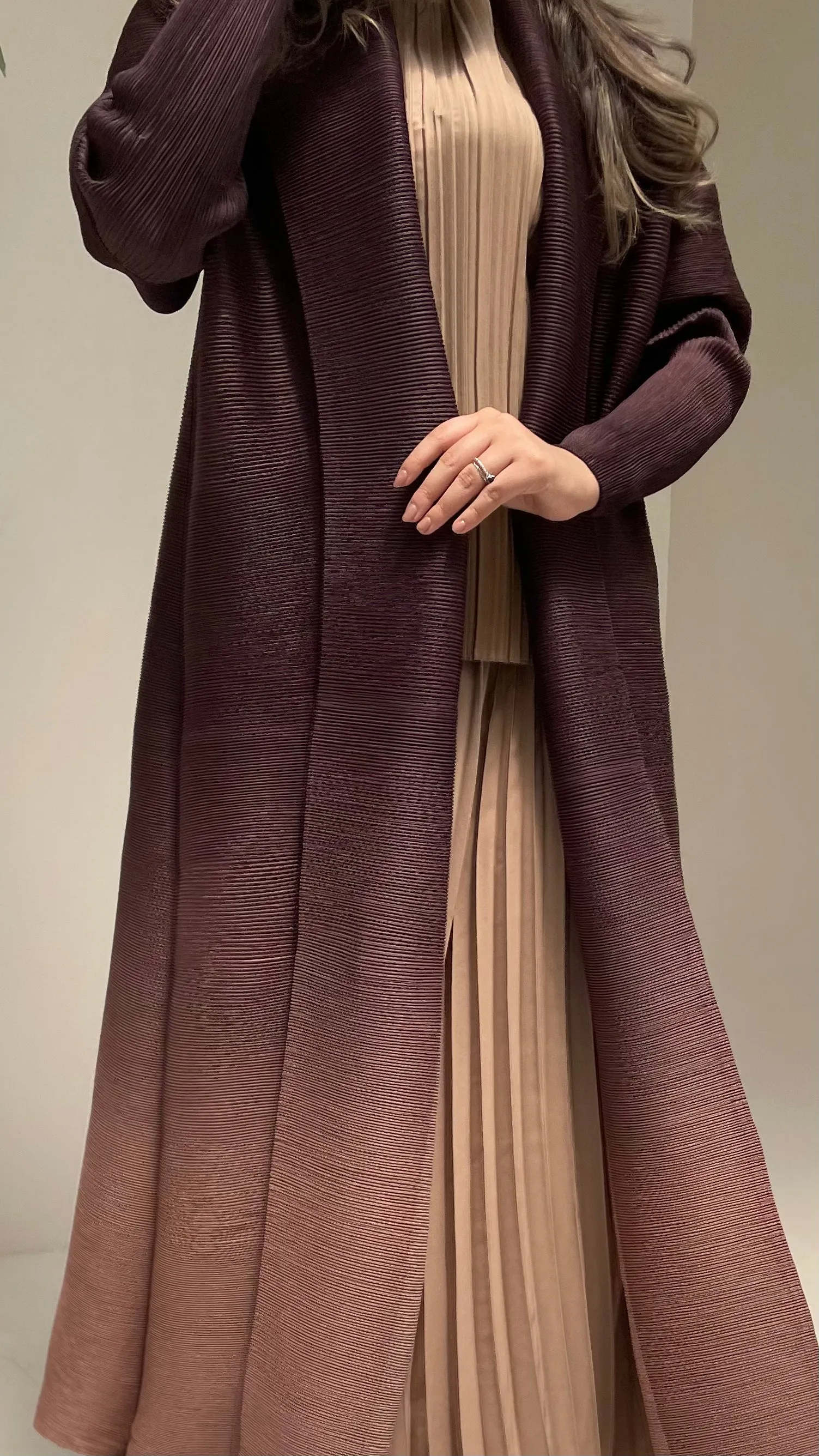 Abaya Pleated With Puff Sleeve