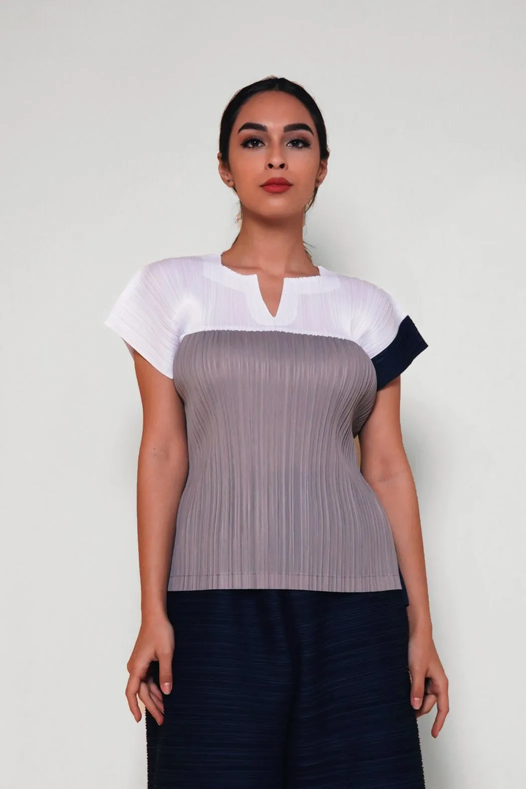 Alvia Cap Sleeve Pleated Top