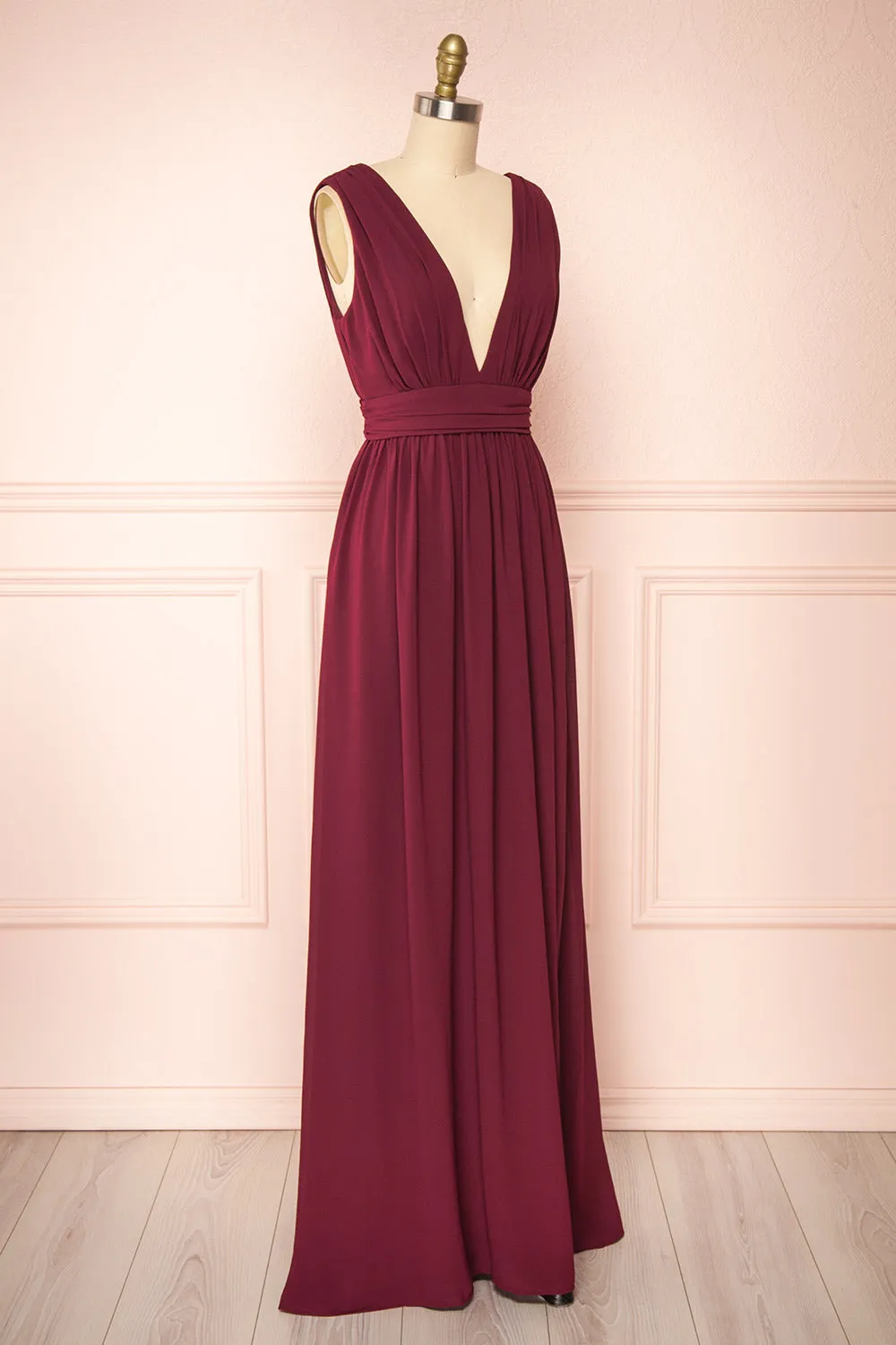 Animos Burgundy | V-Neck Maxi Dress