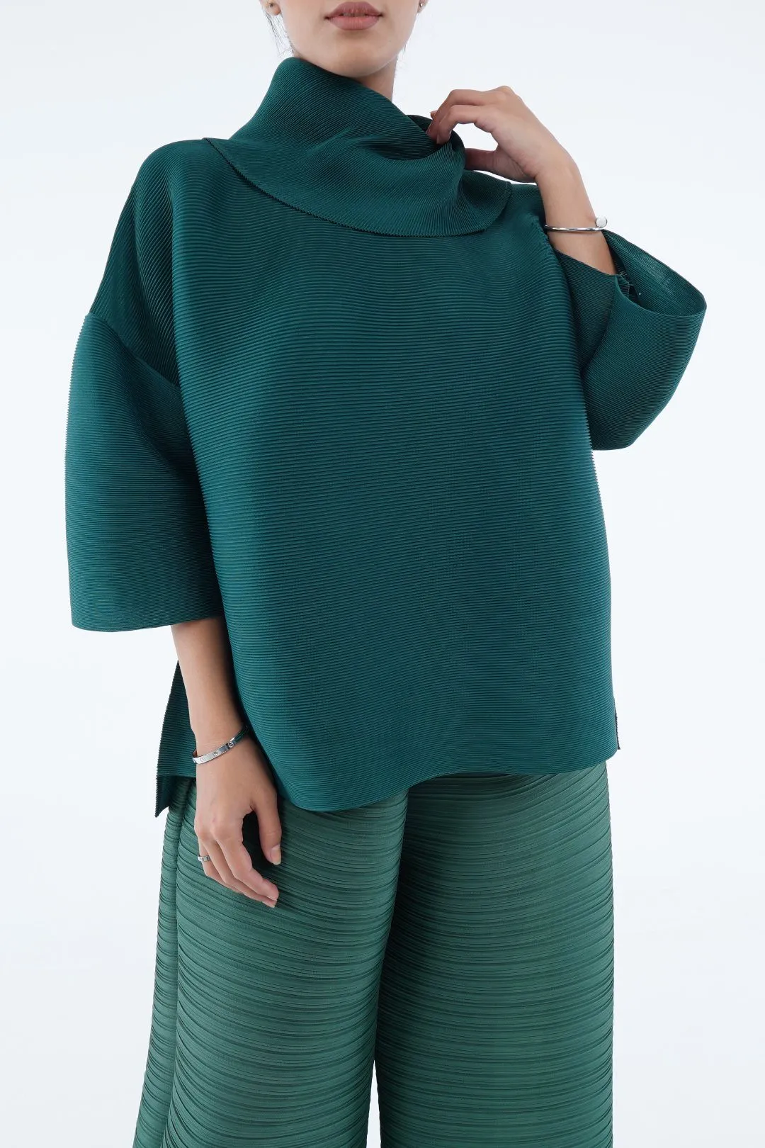 Aria Folded Collar Pleated Top