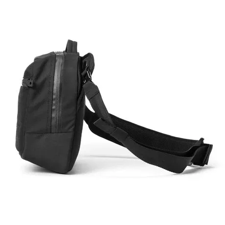 Black Ember : Grip Sling