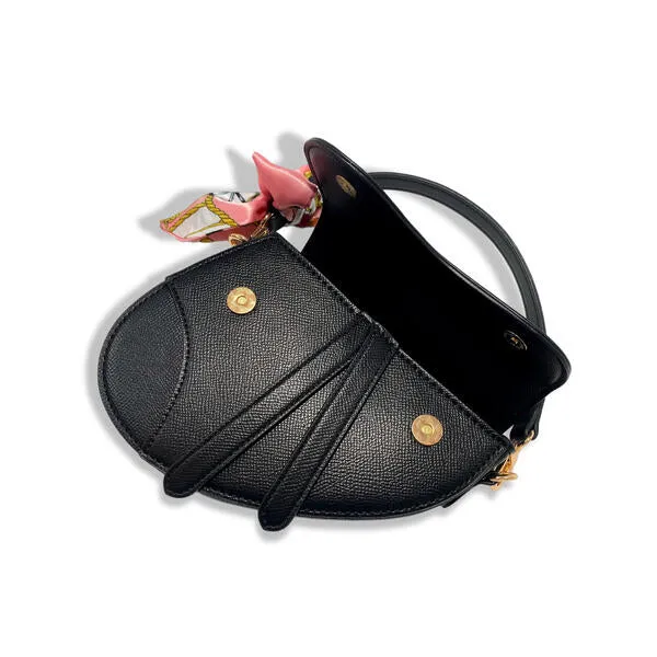 Black Saddle Purse