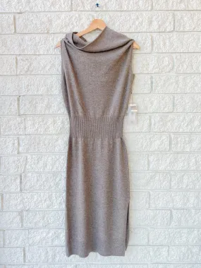 Lori Sleeveless Dress