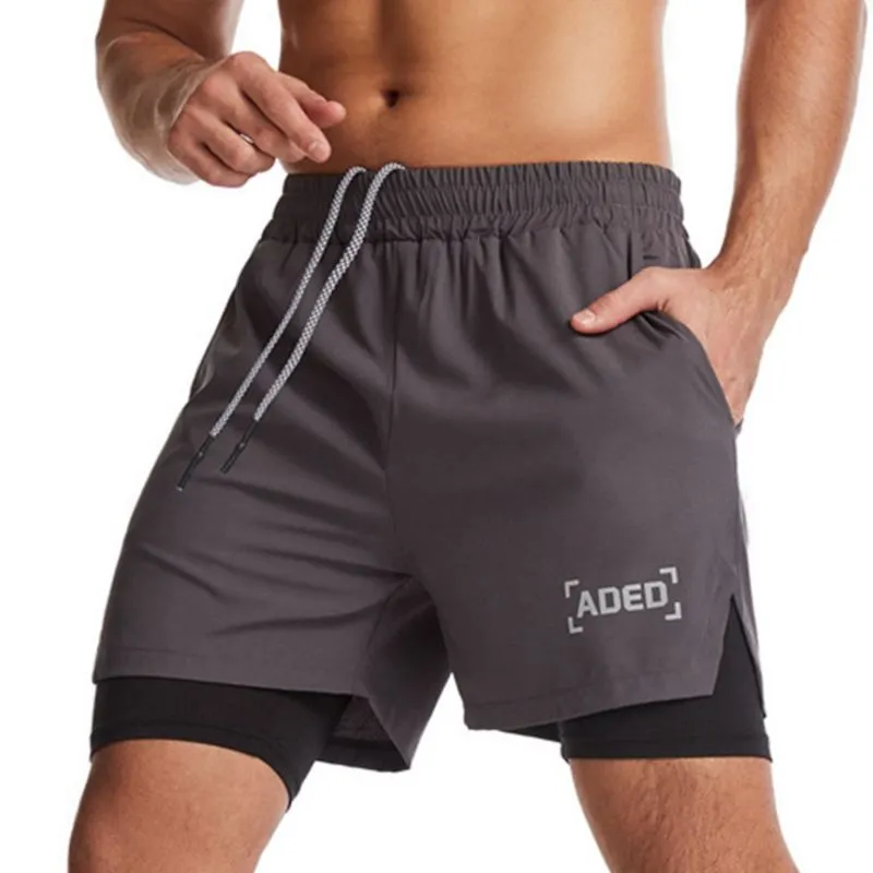 Woven double-sided sports shorts for men